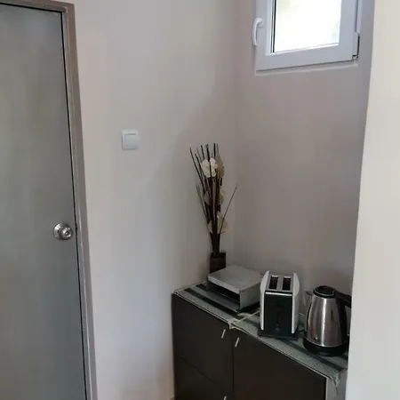 Aqua בית הארחה