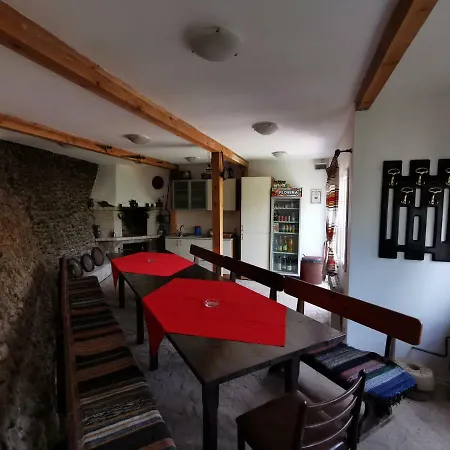 Aqua بيت ضيافة برافيتس