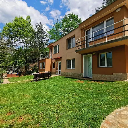 Aqua 2* プラヴェツ