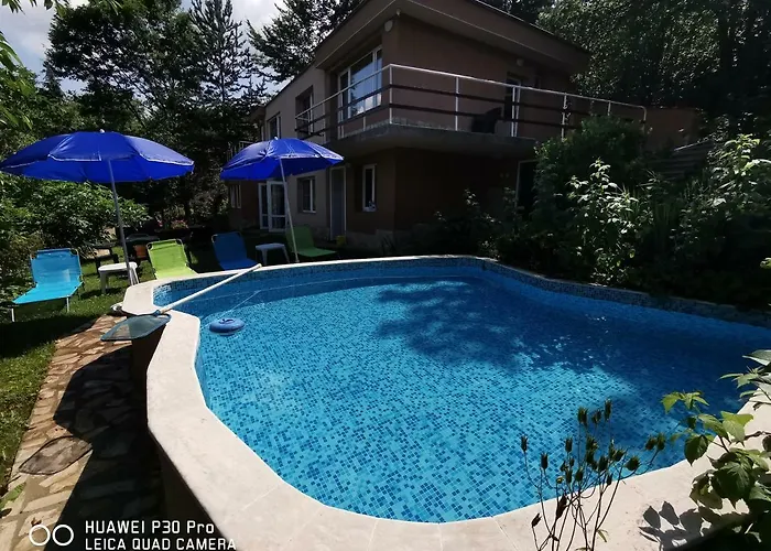 Aqua 2* Правец